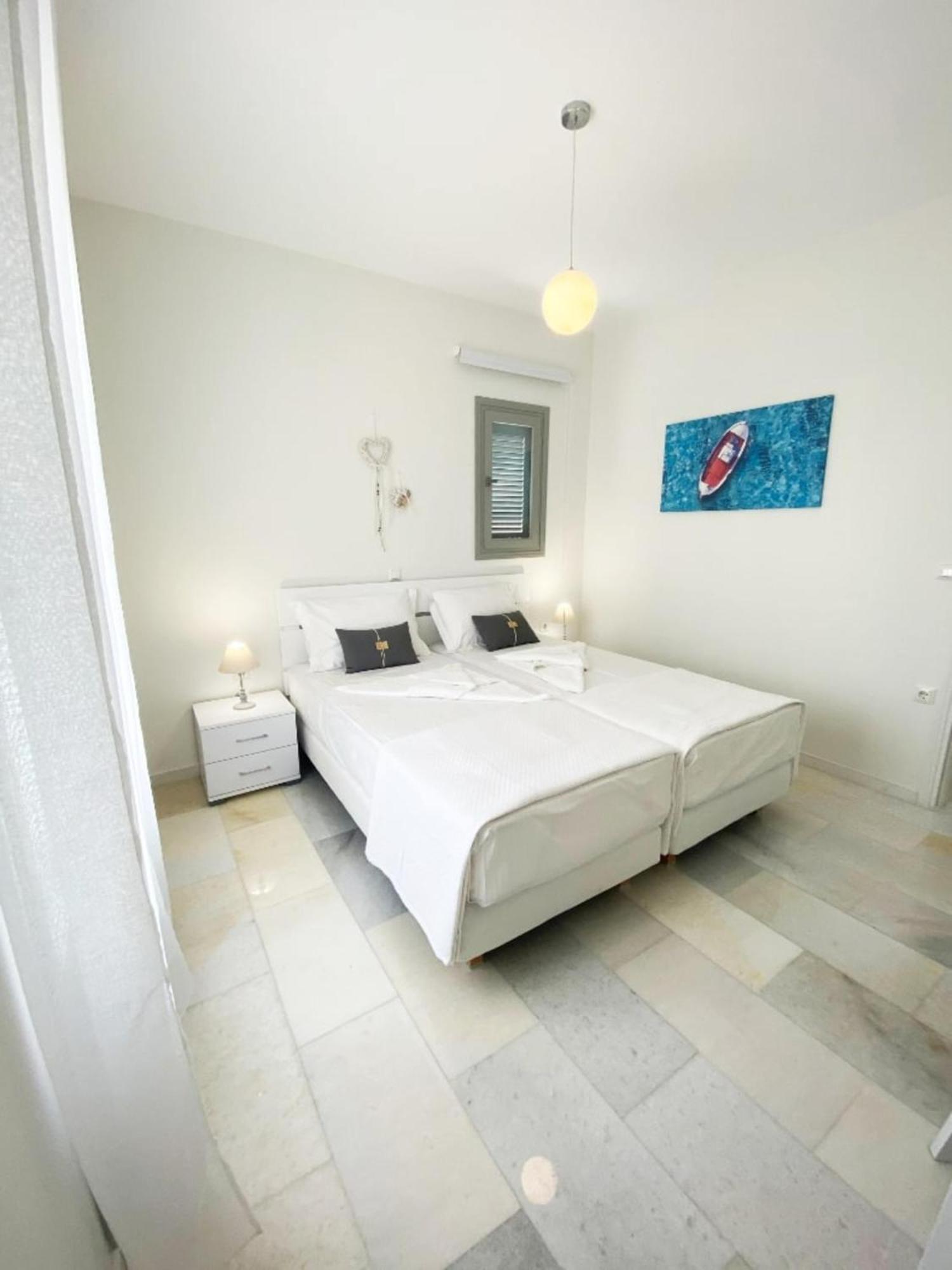 Heart Of Paros Apartments Exterior photo