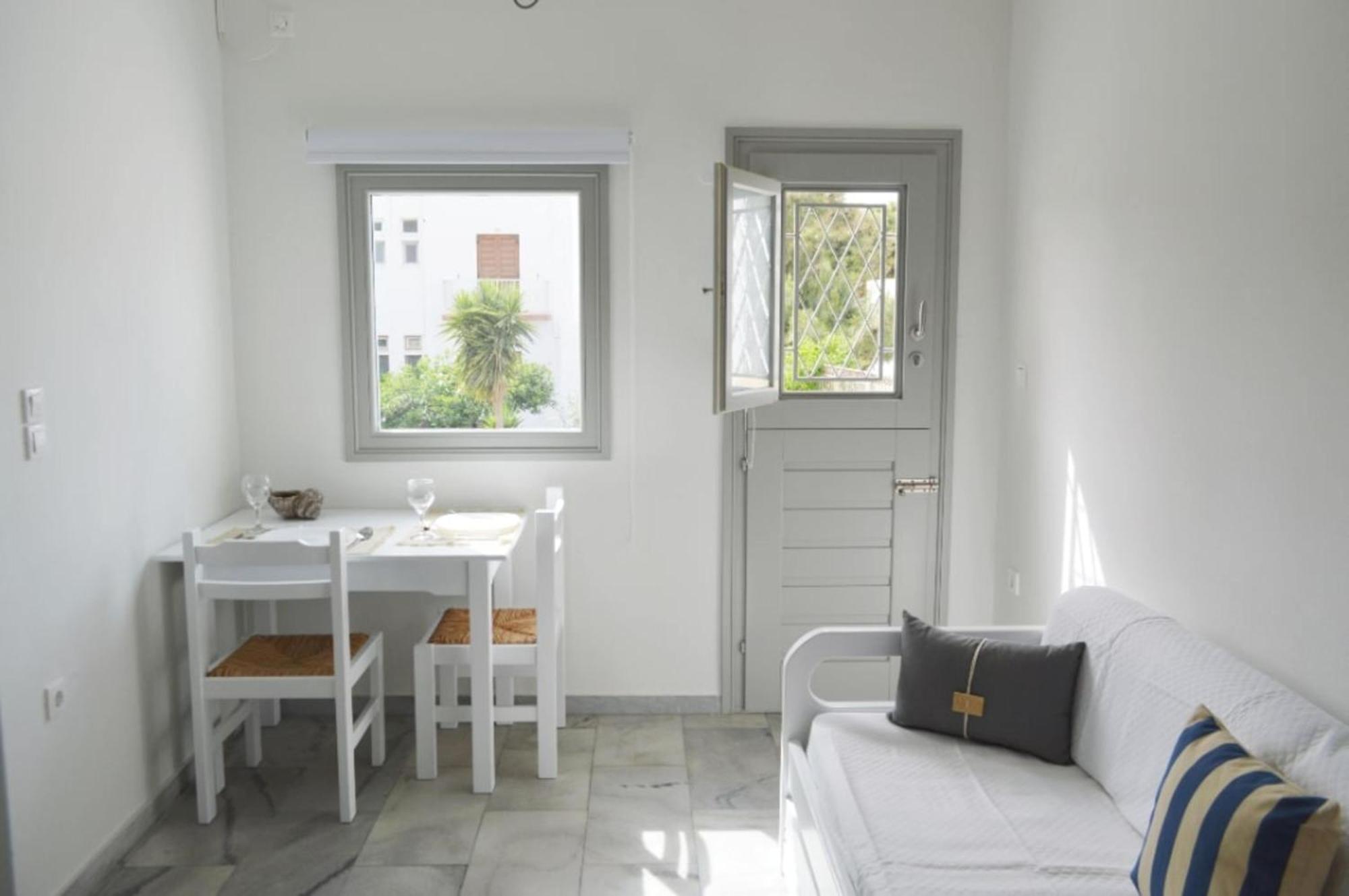 Heart Of Paros Apartments Exterior photo