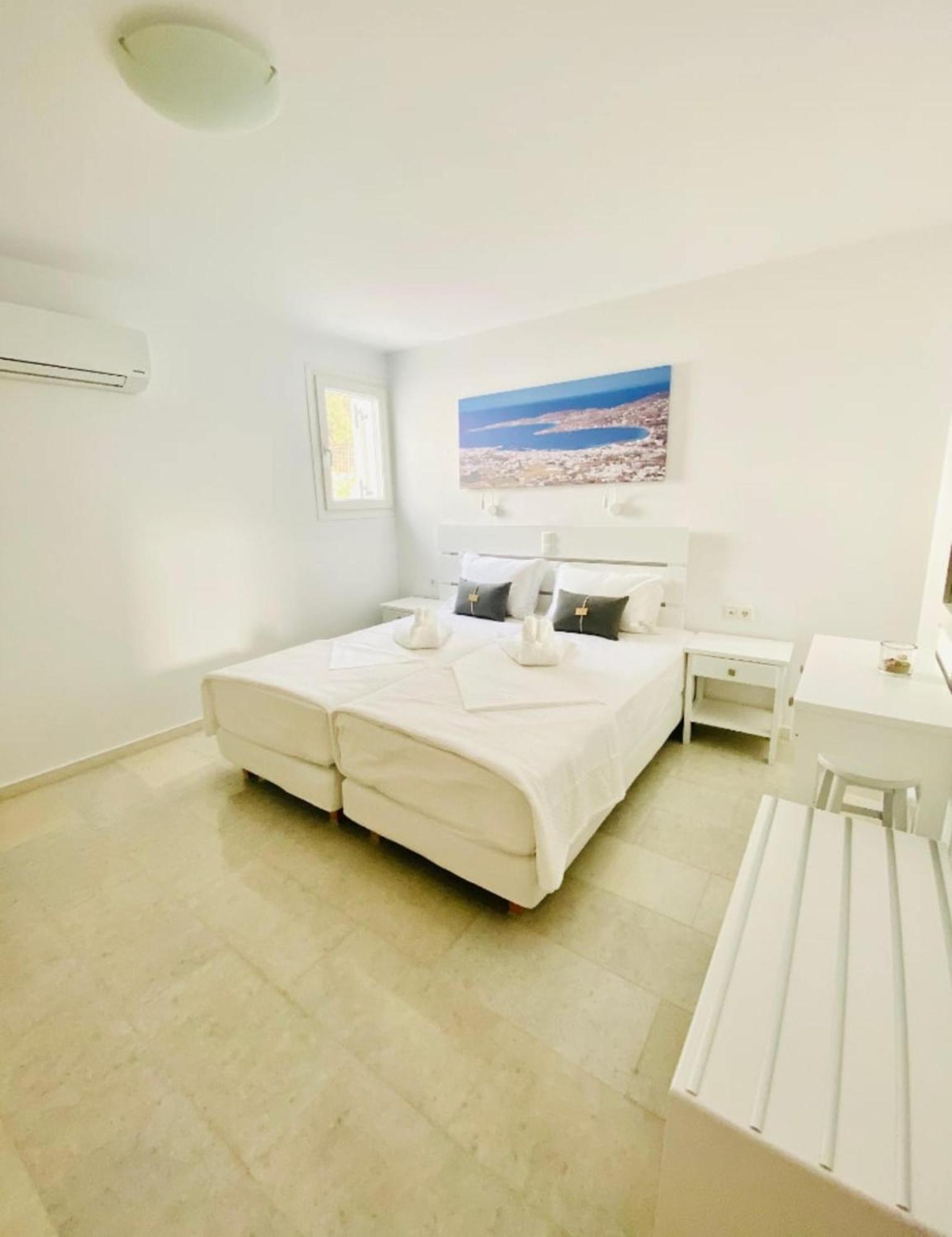 Heart Of Paros Apartments Exterior photo