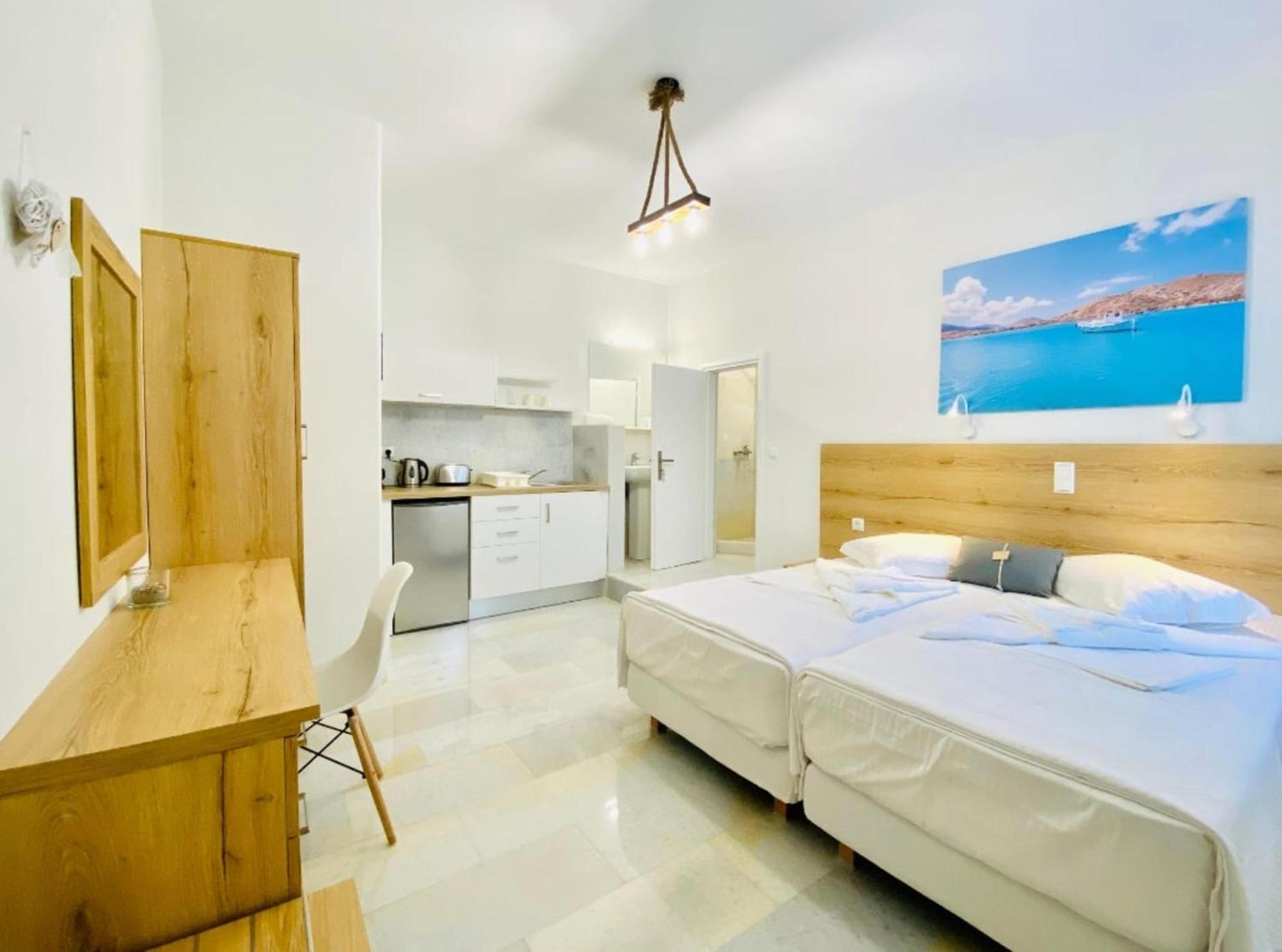 Heart Of Paros Apartments Exterior photo